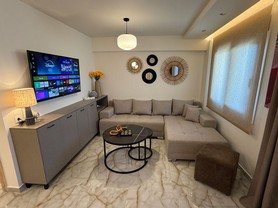 saloni-02.jpg