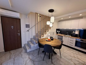 saloni-06.jpg