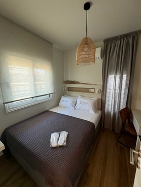 hestia-room-hellenikon-suites-007.jpg